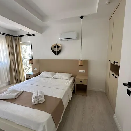 Likya Apartamento *